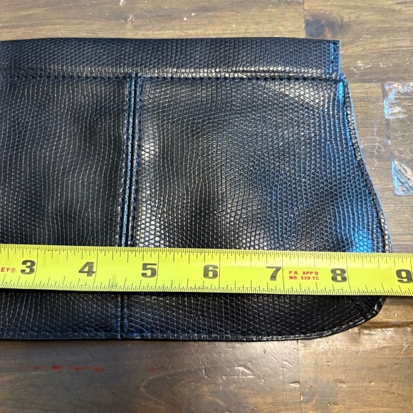 Chloe Parfums Black Textured Clutch Embossed GWP Mini Bag Pouch Evening Night - Picture 3 of 7